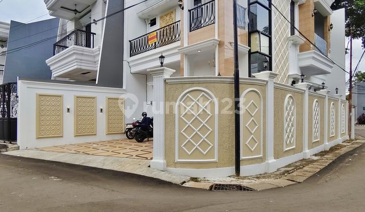 RUMAH BARU SIAP HUNI DESIGN MODERN STRATEGIS KAHFI 1 JAGAKARSA JAKARTA SELATAN DEKAT AKSES TOL 2
