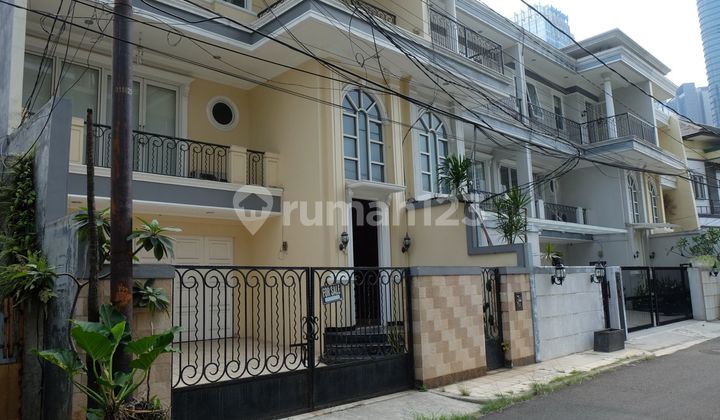Rumah Bagus Super Strategis di Setiabudi Dekat Perkantoran Sudirman Kuningan Tamrin Jakarta Selatan 2