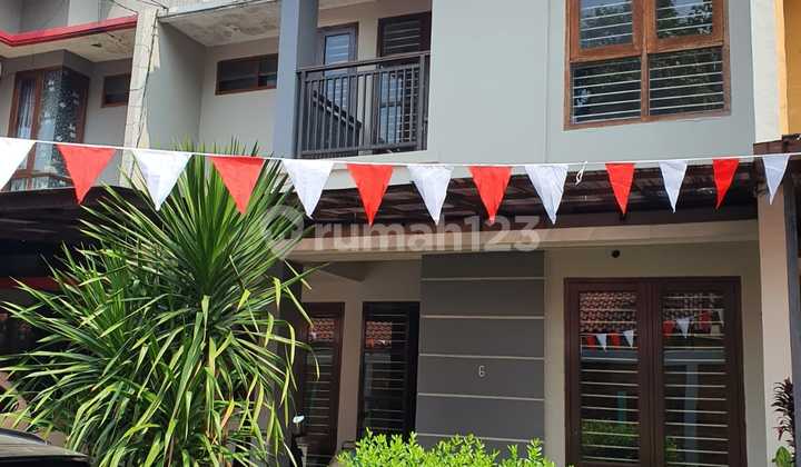 Rumah Bagus Minimalis Modern Dalam Townhouse Strategis Di Jagakarsa Jakarta Selatan