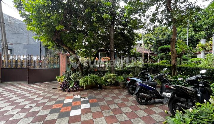 Rumah Luas Asri Murah Strategis di Batu Ampar Condet Jakarta Timur Ada Swimming Pool 2