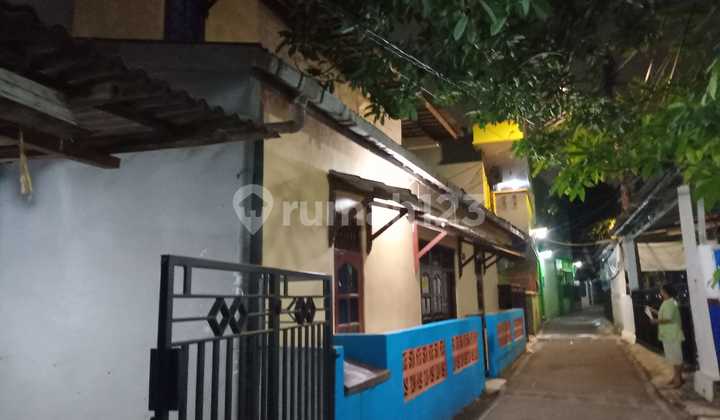 Affordable Boarding House Strategically Located Near Pancasila University Jagakarsa, South Jakarta Affordable Boarding House Strategically Located Near Pancasila University Jagakarsa, South Jakarta