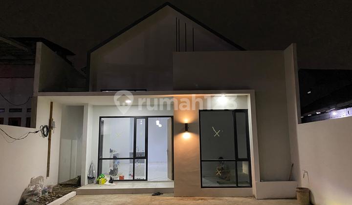 Rumah Brand New Mini Cluster Strategis di Kawasan Taman Mini Jakarta Timur Dekat Tol dan Jalur LRT 2