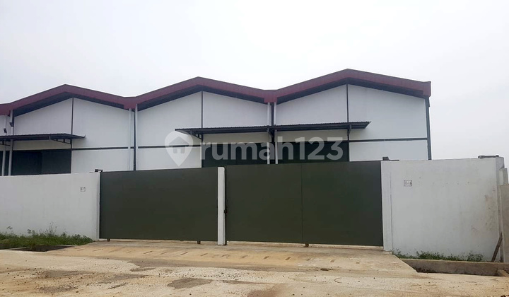 Modern Warehouse with Industrial Permit Ready to Use in Front of PIK 2 Toll Road Modern Warehouse with Industrial Permit Ready to Use in Front of PIK 2 Toll Road