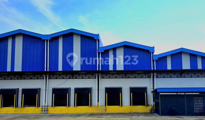 FOR RENT COLD STORAGE WAREHOUSE LOCATED NEAR THE AIRPORT