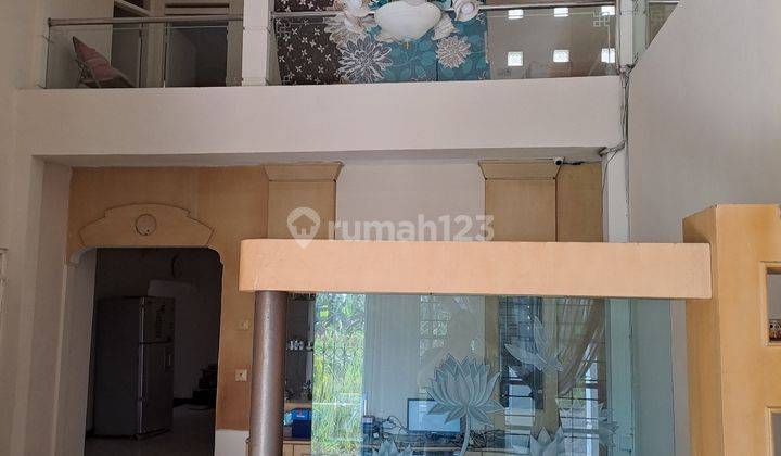 D002. Dijual Rumah Nirwana Eksekutif Siap Huni 2 Lantai 2