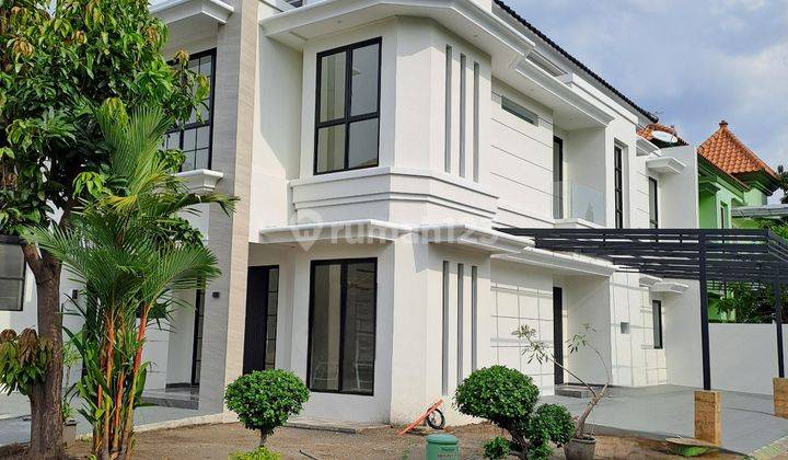 D149. Rumah Baru Gress American Classic Jemursari 1