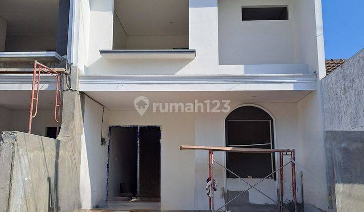 C037. Dijual Rumah New Gress 2 Lantai Pondok Tjandra 1