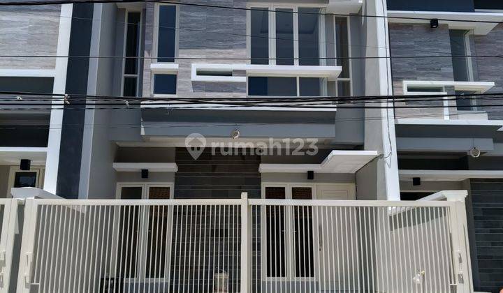 D206. Dijual Rumah Baru Modern Minimalis Jemursari 1