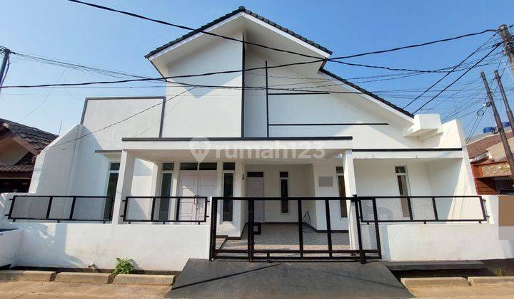 Dijual Rumah Hook Dekat Grand Galaxy City Pekayon Bekasi  1