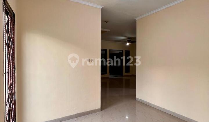 Rumah Strategis Bisa Untuk Buka Kantor di Mediterania Regency Cikunir Bekasi 2