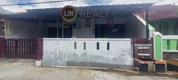 Dijual Rumah Strategis Bebas Banjir di Galaxy Bekasi Selatan 1