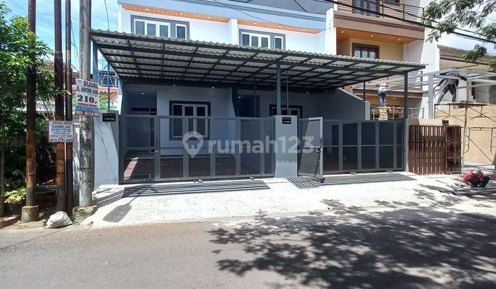 Rumah Baru Bagus Untuk Kantor Dan Tempat Tinggal Di Sayap Buah Batu 1