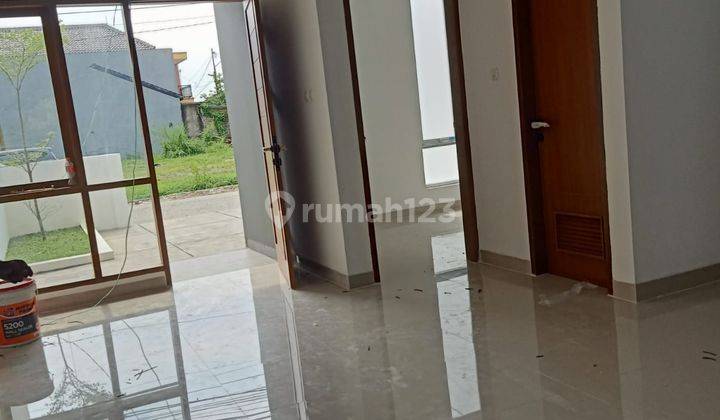 Rumah bangunan baru minimalis di cisaranten arcamanik 2