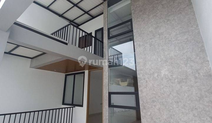 Rumah bangunan baru di pasteur splitch level 4 lantai 1