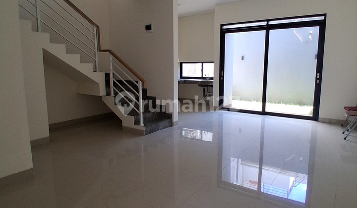 Beautiful Minimalist House in Arcamanik 2