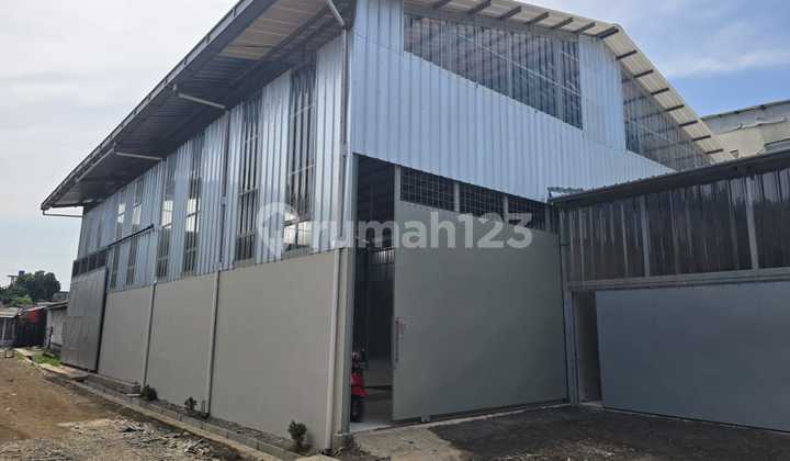 Gudang Di Tengah Kota Mochammad Toha Gudang Di Tengah Kota Mochammad Toha