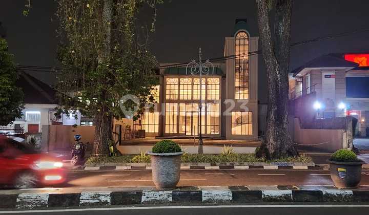 Kantor Dan Resto Di Dago Raya Minimal Sewa Lima Tahun