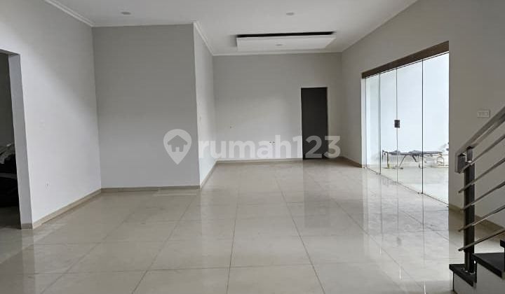 Luxury House in Batununggal 2