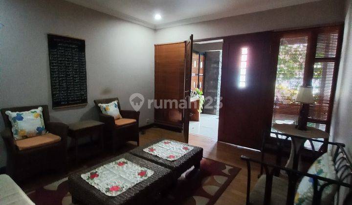 Rumah Mewah Kolam Renang Di Arcamanik Bandung Timur 2