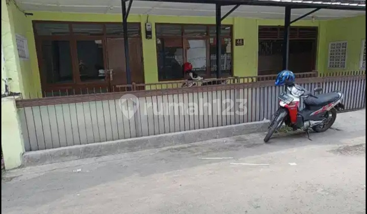 Rumah.satu Lantai Luas dan Murah Dijalan. Jakarta Rumah.satu Lantai Luas dan Murah Dijalan. Jakarta