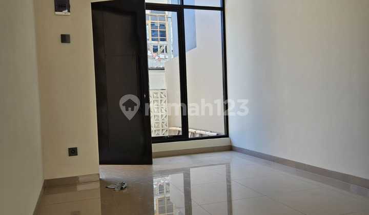 Minimalist House in Margahayu Raya 2