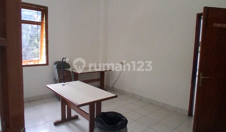 Rumah Dua Lantai di Mairod Dipati Ukur 2
