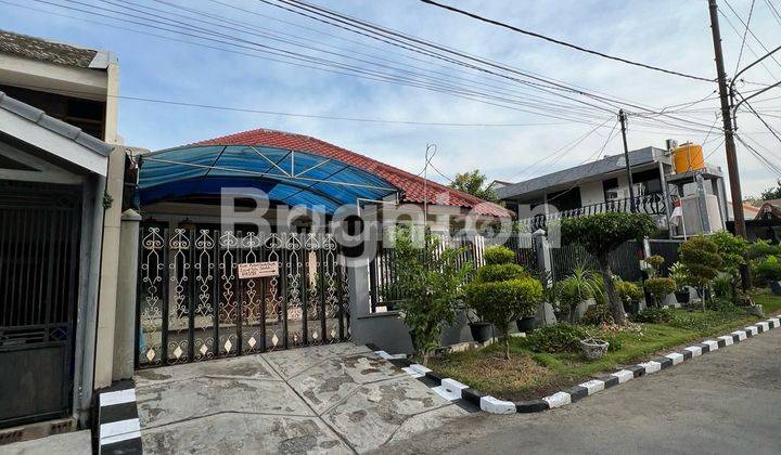 Darmo Baru Barat I Rumah Kost Hitung tanah 1