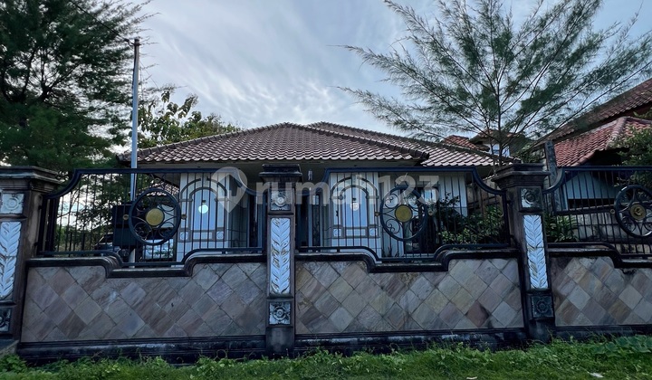 Rumah Hitung Tanah Surabaya Barat Dekat Exit Tol Satelit 2