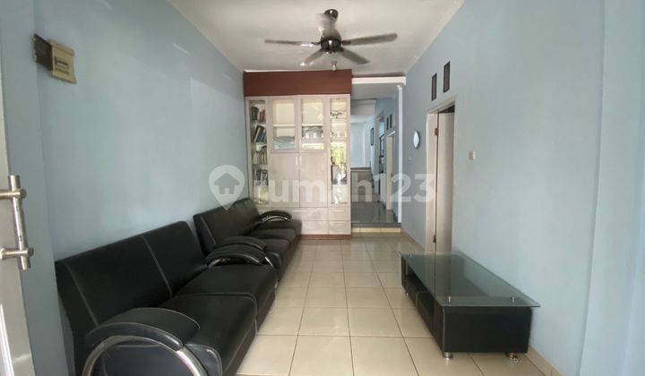 Ready-to-Occupy House in Villa Riski Ilhami in Front of Gading Serpong