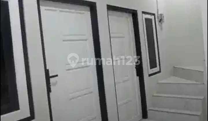 8-Room Boarding House in Gading Serpong 2