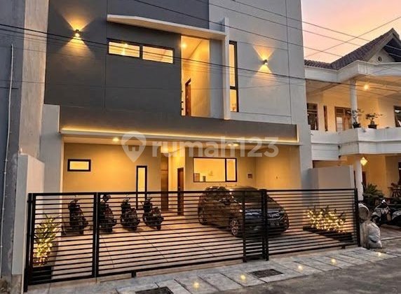 Exclusive Boarding House 12 Kt Wahid Hasyim Seturan Near UGM, Gejalan, Atmajaya, YKPN, UNY 1