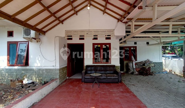 Old Hook Wing House Soekarno Hatta Near Margahayu Raya 2