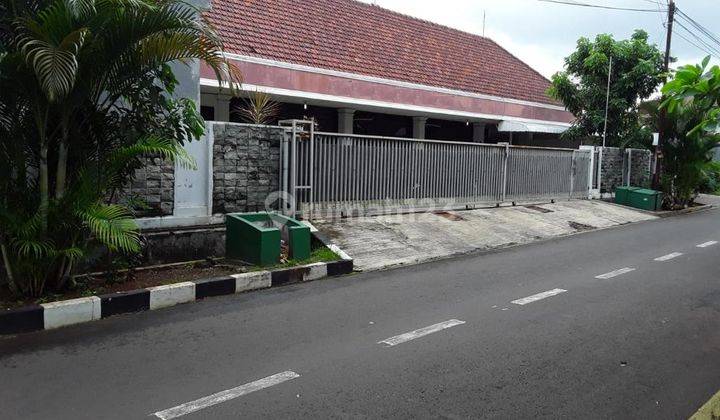  Dijual Rumah Kantor  1