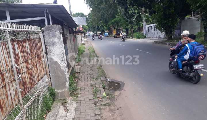 Quick Sale Warehouse House in Depok Area 2