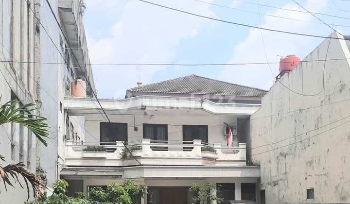 Rumah Investasi Area Kebayoran Baru 2