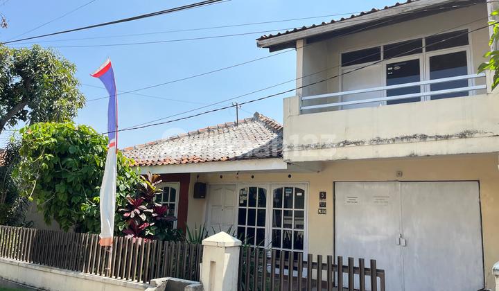 Rumah 2 lantai Margahayu Raya Bandung, sudah d renov harga murah nego sampai deal Rumah 2 lantai Margahayu Raya Bandung, sudah d renov harga murah nego sampai deal