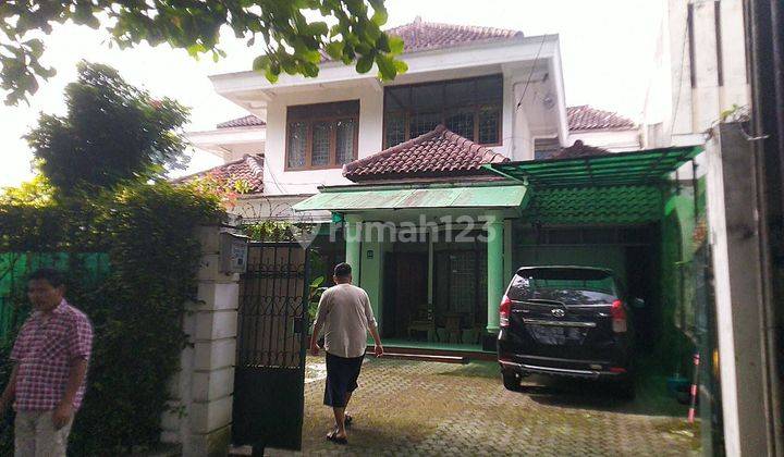 Rumah Jalan Cisadea Dekat Jln Supratman Bandung Dekat Gedung Sate, Depan Lap Pussenif Kota Bandung 1