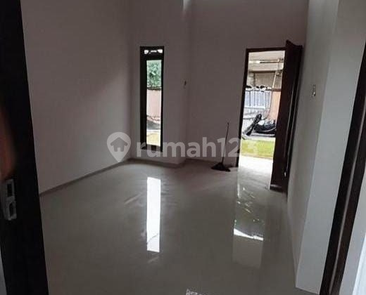 For Rent Soehatt 3 Bedrooms Modern Ready Near Brawijaya 2