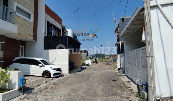 Cheap Fresh Soehatt Fish Near Brawijaya Low Prices Cheap Fresh Soehatt Fish Near Brawijaya Low Prices