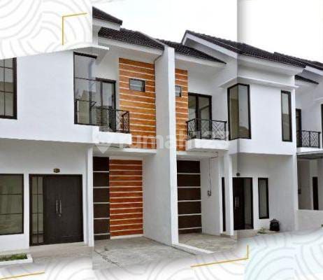 Rumah Baru 2 LT Arumba Soehatt Modern Dekat Brawijaya