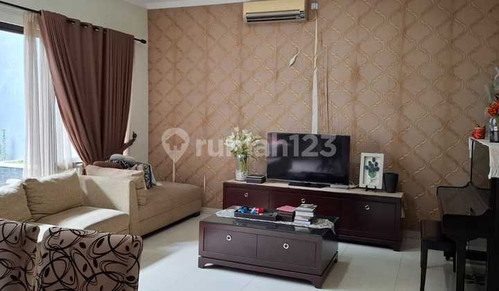Nice House in Bintaro Kebayoran, comfortable, security in Bintaro Jaya 7.