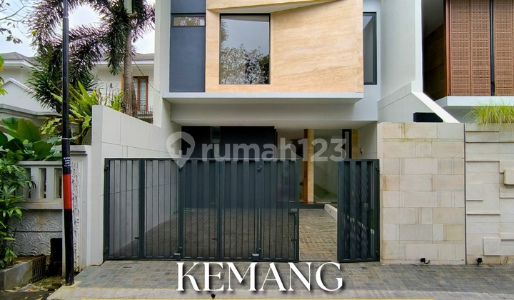 Nice, Safe, Clean House in Kemang, South Jakarta