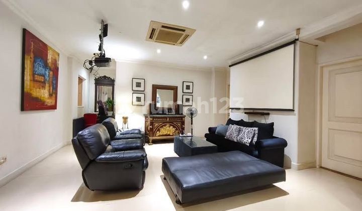 Rumah Luas, Siap Huni di Jakarta Selatan 2