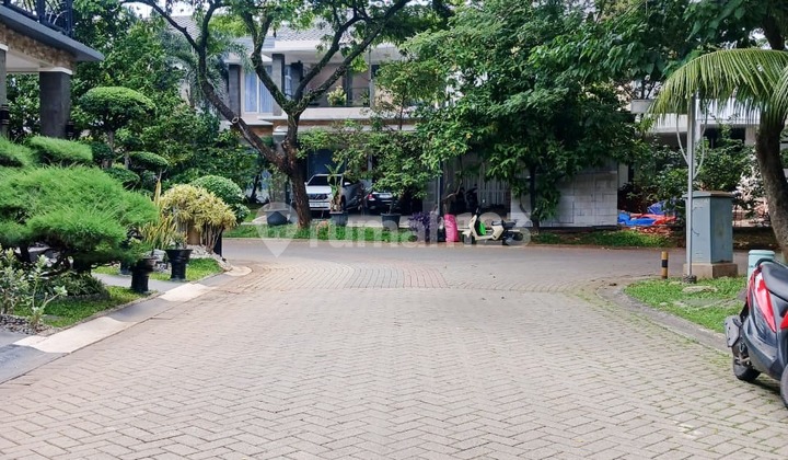 Rumah 2 Lantai di Kebayoran Bintaro Jaya Sektor 7