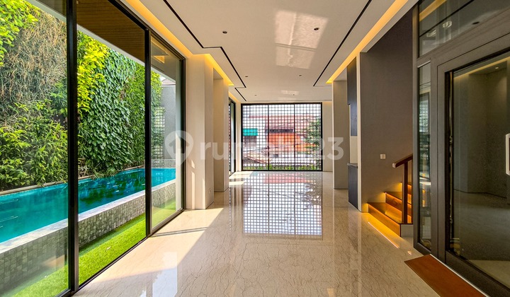 Nice House In Pondok Hijau Pondok Indah South Jakarta