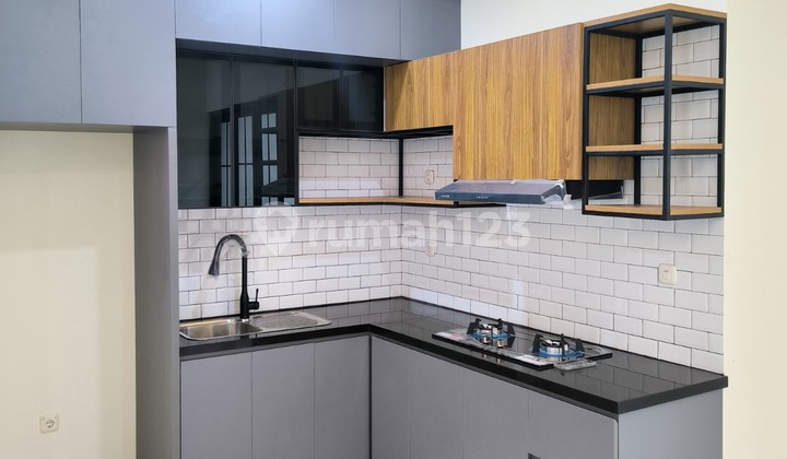 Rumah Baru 2 Lantai, Shm,Lokasi di Graha Bintaro 2