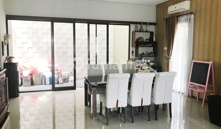 Rumah 2, 5 Lantai, Lokasi di Jakarta Selatan Rumah 2, 5 Lantai, Lokasi di Jakarta Selatan