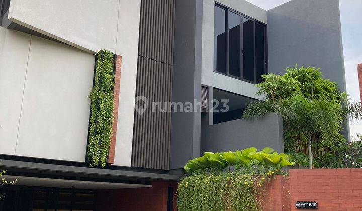 Rumah Siap Huni,modern Minimalis Dgn Pool di Green Nuri Residence 1