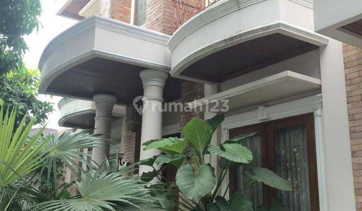 Rumah Siap Huni,Kolam Renang, di Cipete, Jakarta Selatan 1