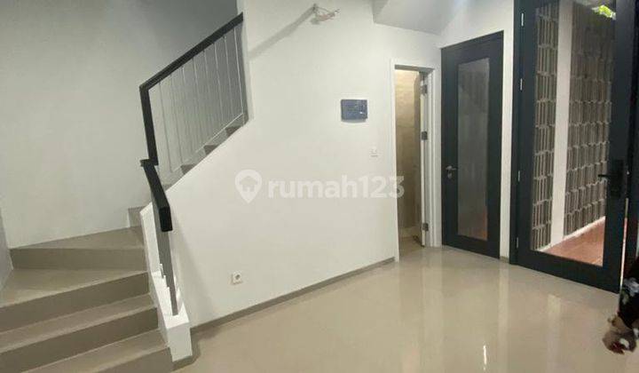 Rumah Bagus Di Discovery Altezza Bintaro Jaya Sektor 9 2